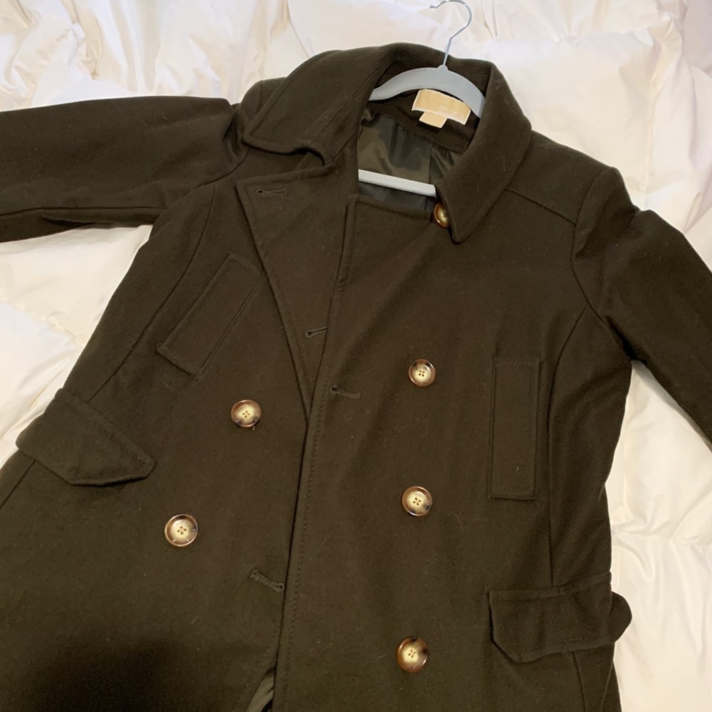 Designer winter coat - Picture 2 of 3